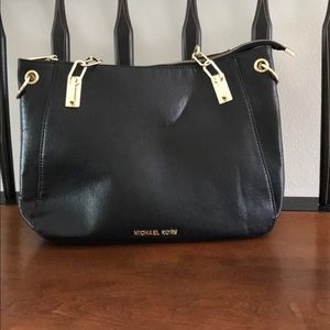 Mk leather black purse